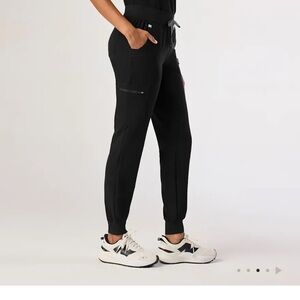 Figs Black Zamora jogger scrub bottoms